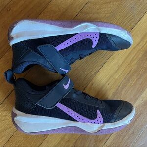 Nike Omni Multi-Court PS Obsidian Rush Fuchsia sneakers navy blue 12 12C purple